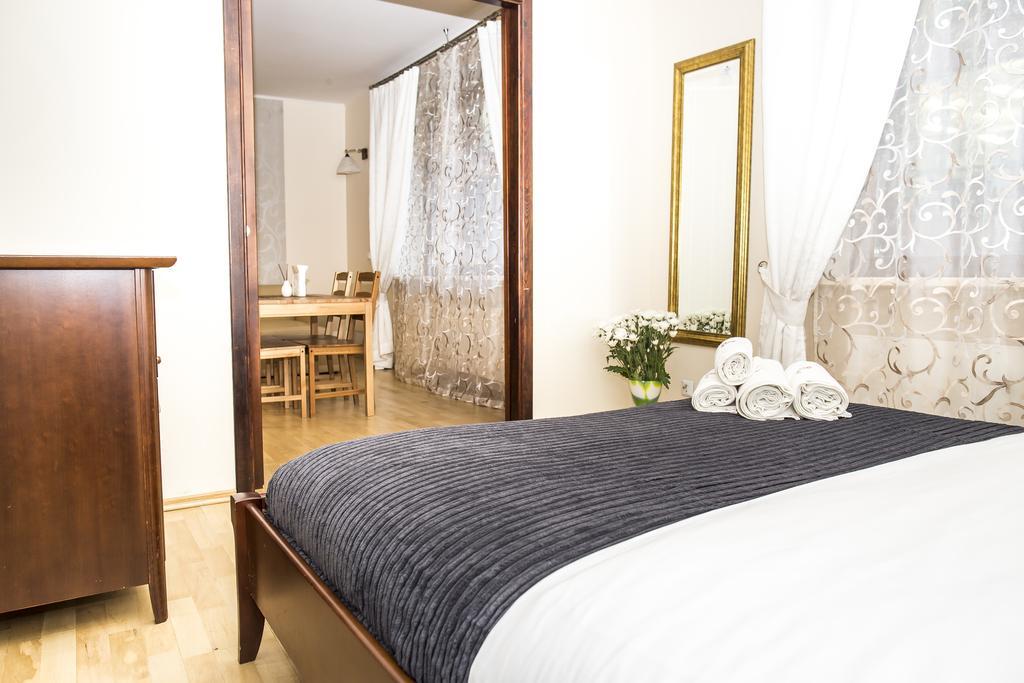 Hosapartments Atelier Residence وارسو المظهر الخارجي الصورة